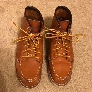 Women’s Red Wing Heritage Boots